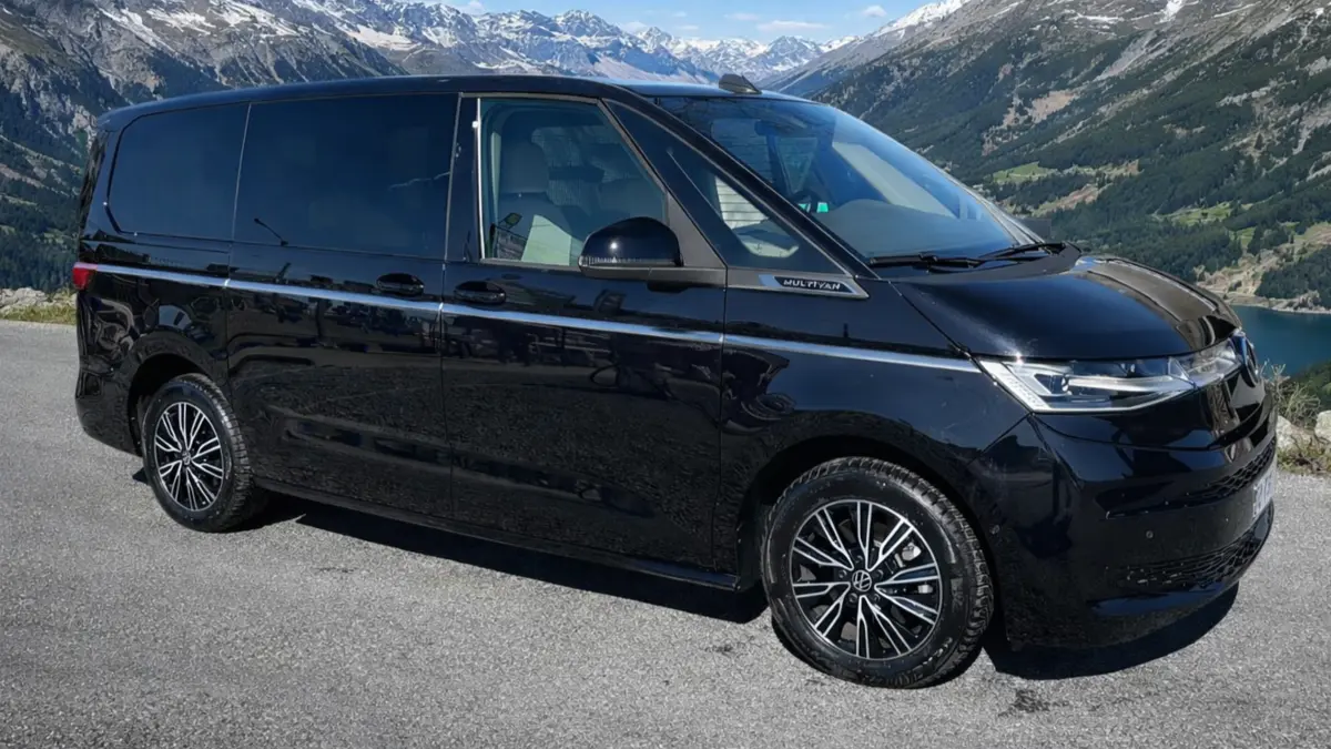 Volkswagen Multivan van Lunic Rental
