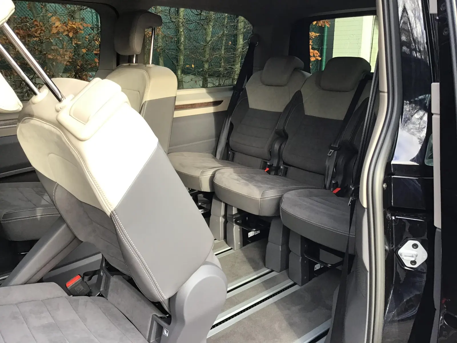 Comfortabel interieur van de Volkswagen Multivan